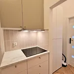 J&w Swietojanska Konukevi Varşova