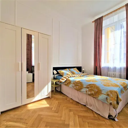 J&w Swietojanska Guest house *