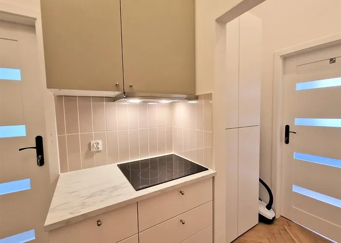 J&w świętojańska Pensjonat Warszawa