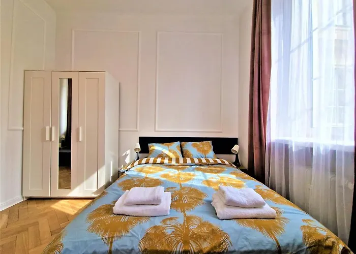 Pensjonat J&w świętojańska *