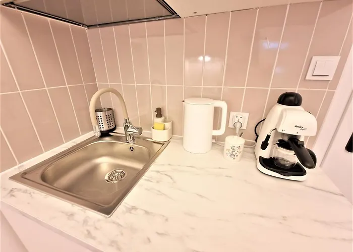 Pensjonat J&w świętojańska Warszawa