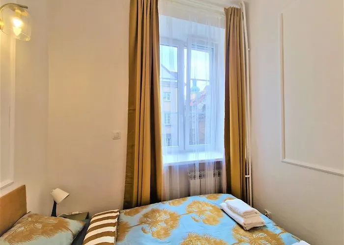 J&w świętojańska Pensjonat Warszawa